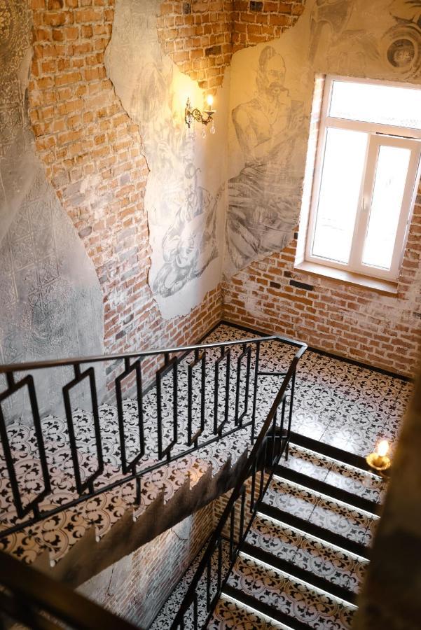 Hotel Dynasty Kamianets-Podilskyi Exterior photo